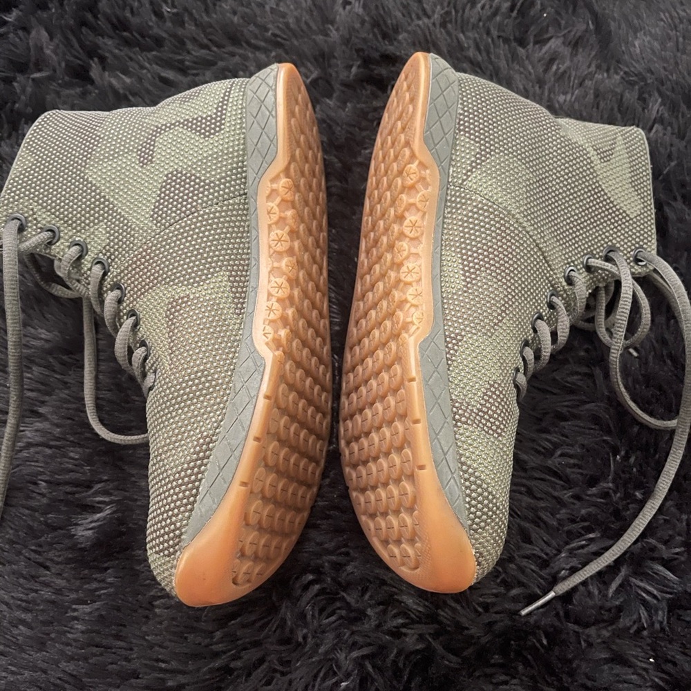 HIGH-TOP ARMY CAMO TRAINER w/9 M/7.5 - Picture 2 of 5